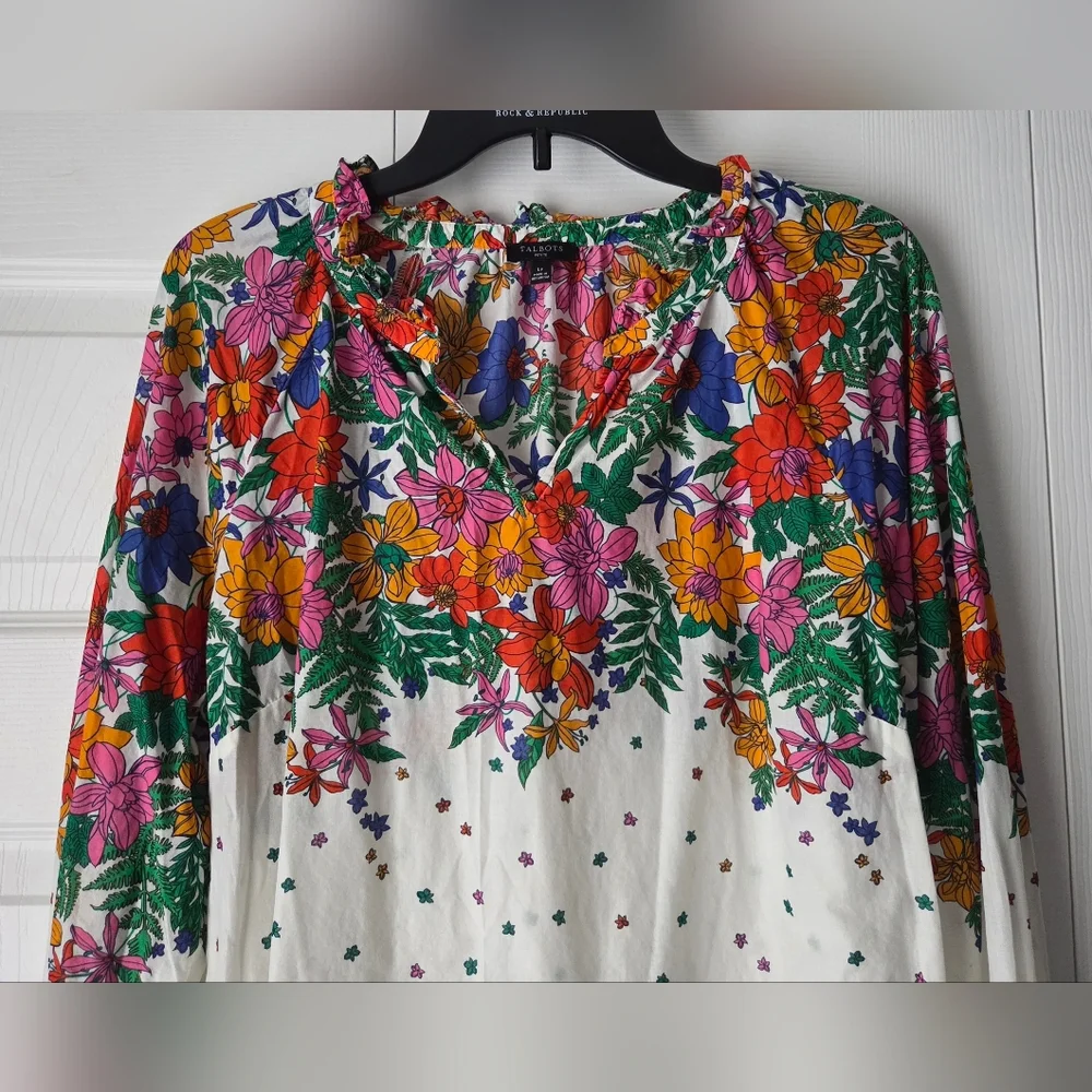 Talbots Blossful Floral Smocked Cuff Blouse Size LP - Picture 3 of 12
